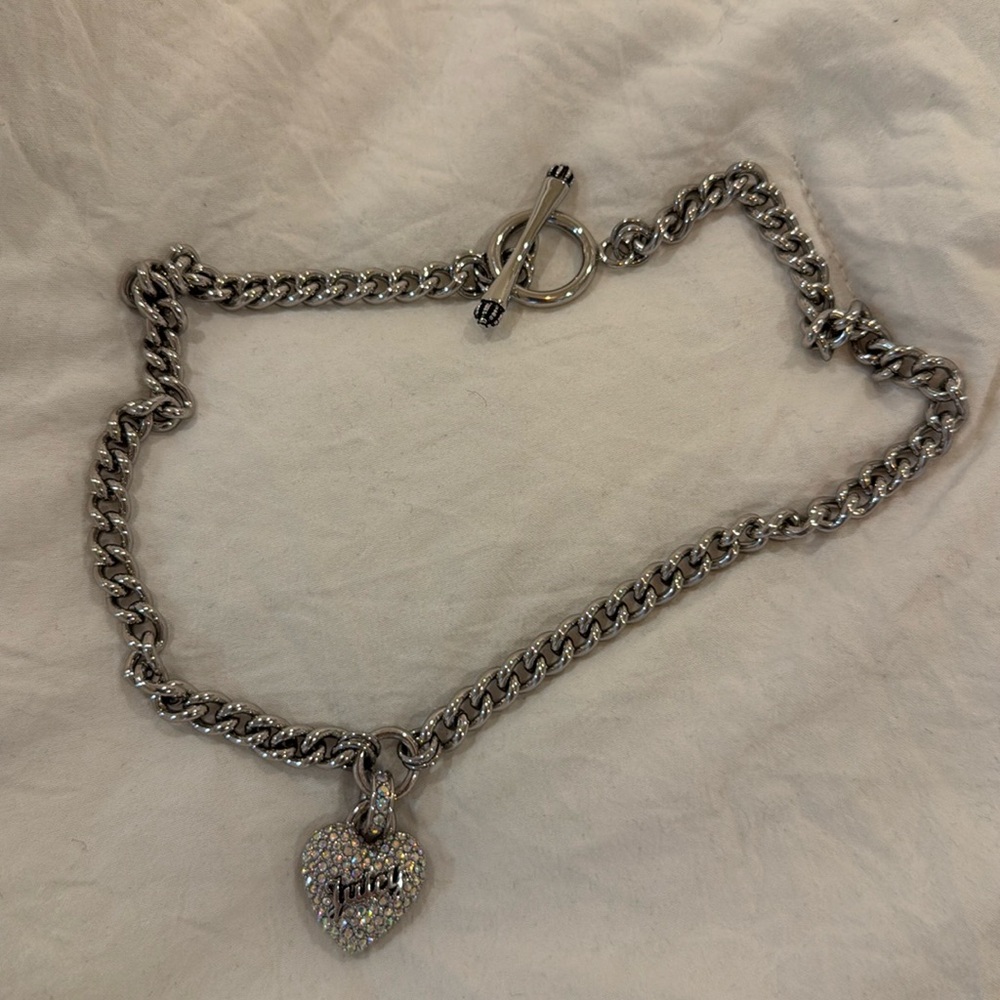 Juicy couture necklace